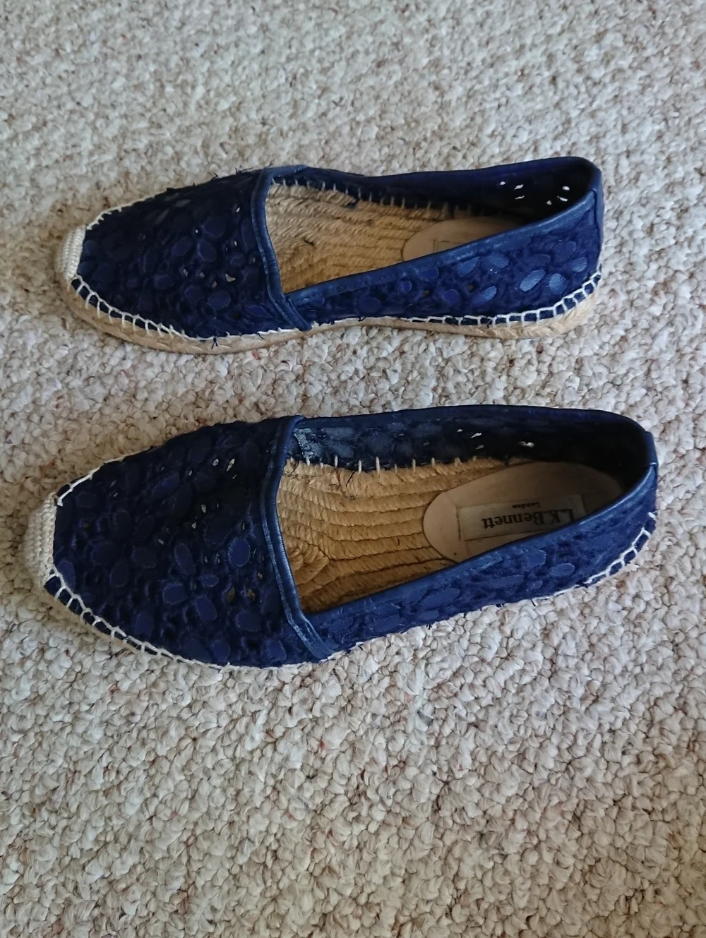 L.K. Bennett navy color Broderie Angaise Floral espadrille slip-on shoes sz 7.5